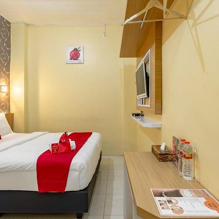 Reddoorz Near Dino Park Hotel Malang Luaran gambar
